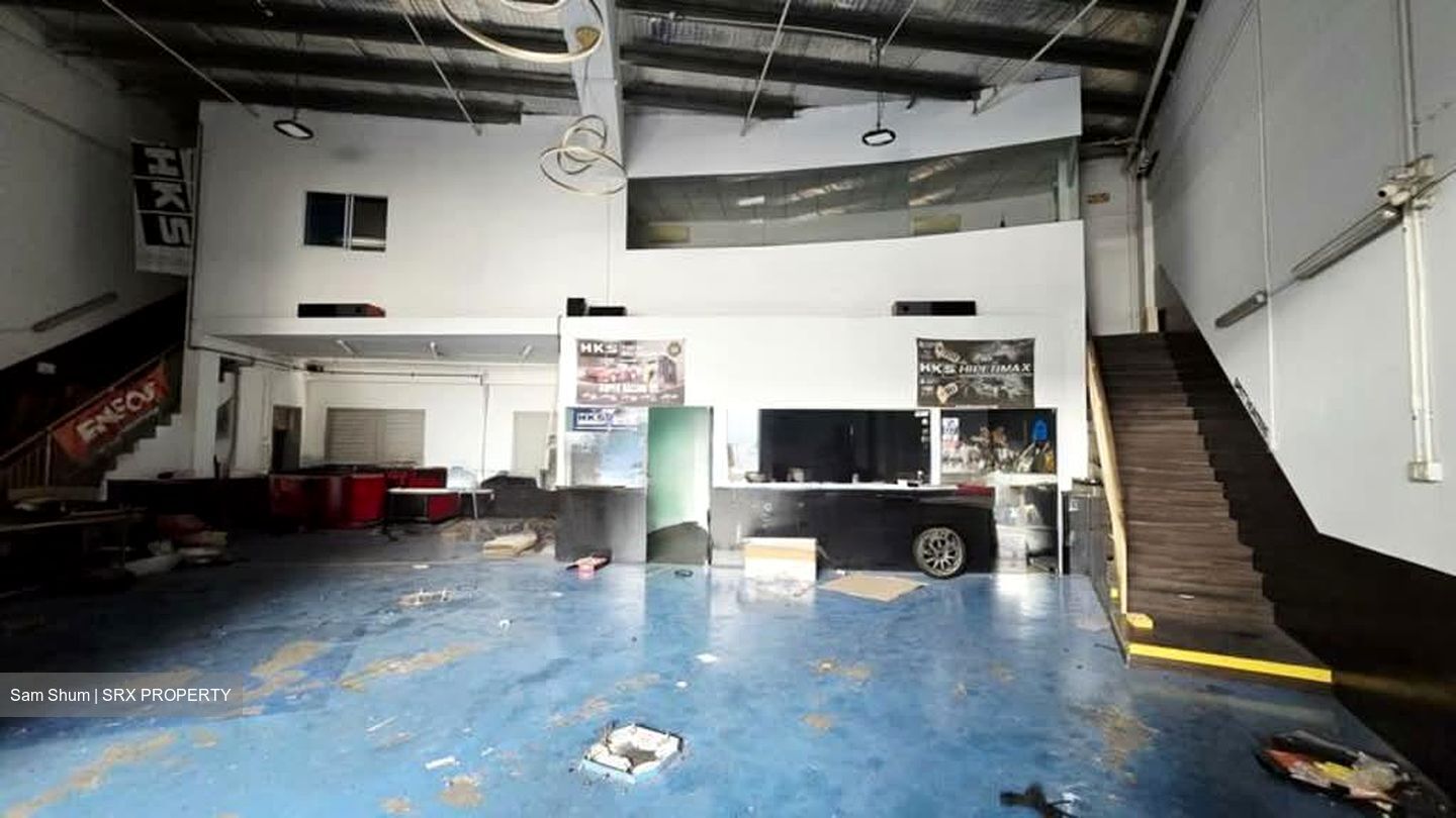 First East Centre (D14), Factory #538677961